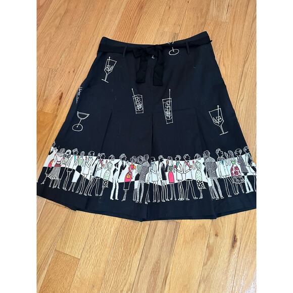 Harold's Dresses & Skirts - Harold's Black Cocktail-Print Box Pleated Skirt with self-tie Belt, Size 10